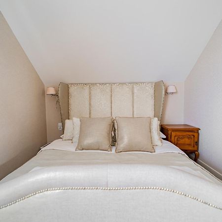 Rezydencja Pod Pieprzowkami Zalesie Gorzyckie Extérieur photo