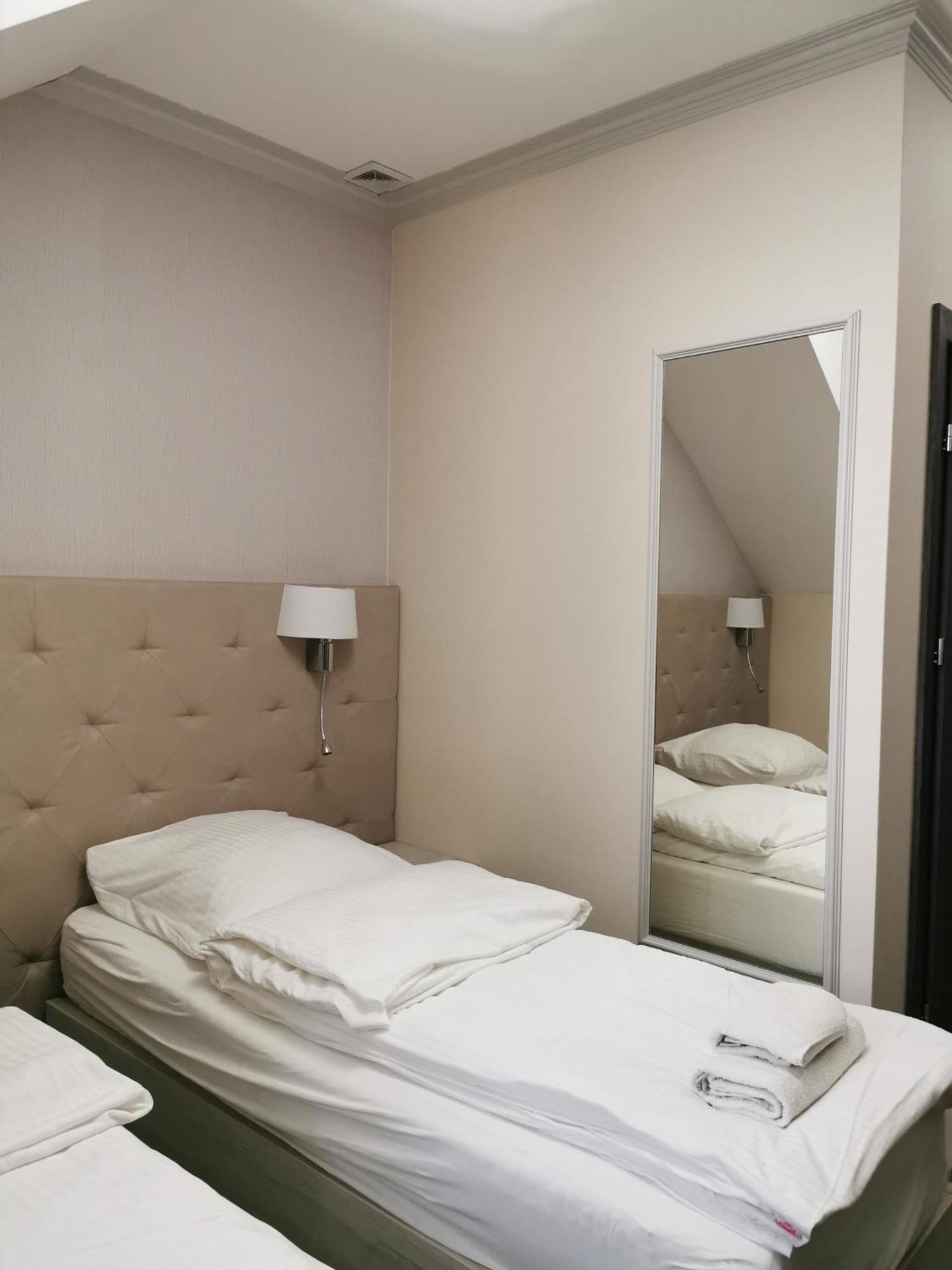 Rezydencja Pod Pieprzowkami Zalesie Gorzyckie Extérieur photo