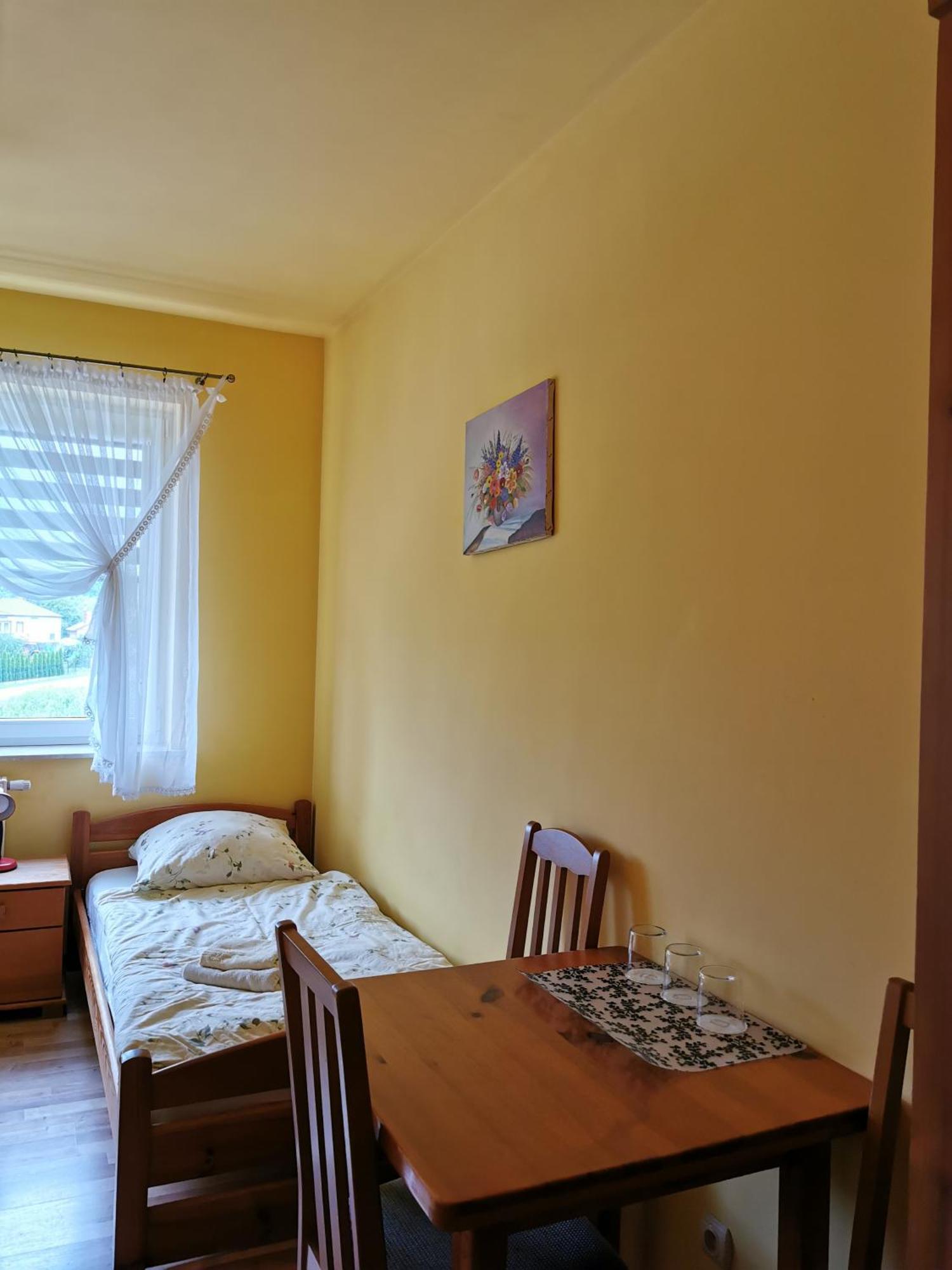 Rezydencja Pod Pieprzowkami Zalesie Gorzyckie Extérieur photo