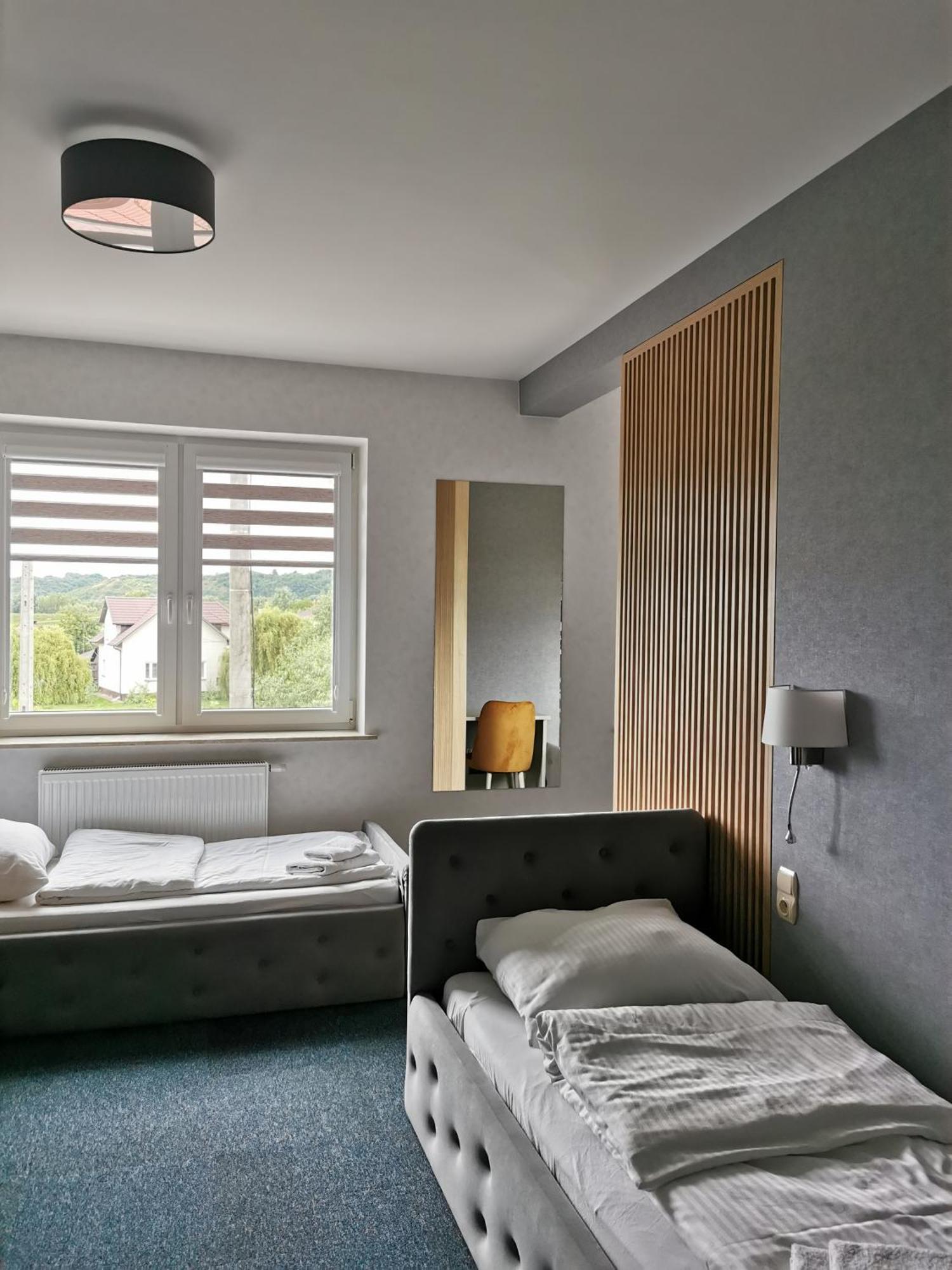 Rezydencja Pod Pieprzowkami Zalesie Gorzyckie Extérieur photo