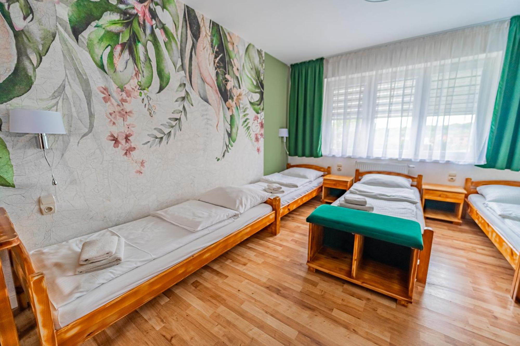 Rezydencja Pod Pieprzowkami Zalesie Gorzyckie Extérieur photo
