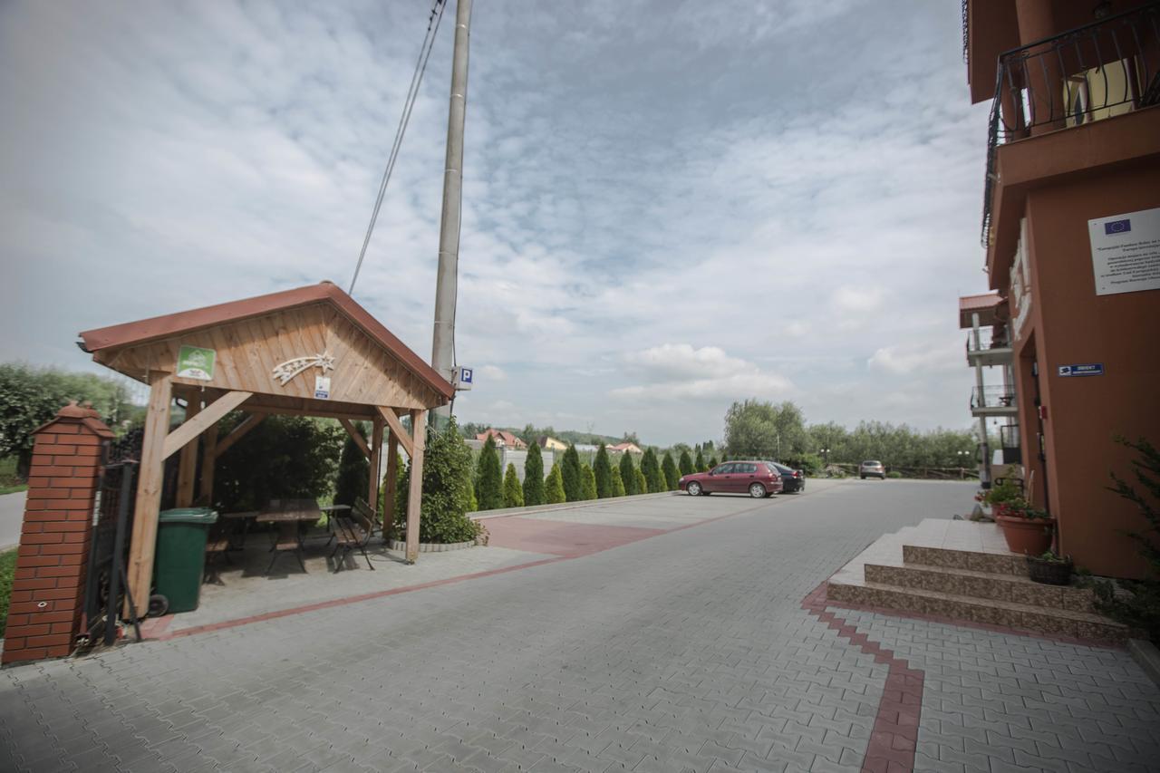 Rezydencja Pod Pieprzowkami Zalesie Gorzyckie Extérieur photo